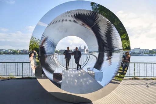 Skulptur Wasser formt Landschaft