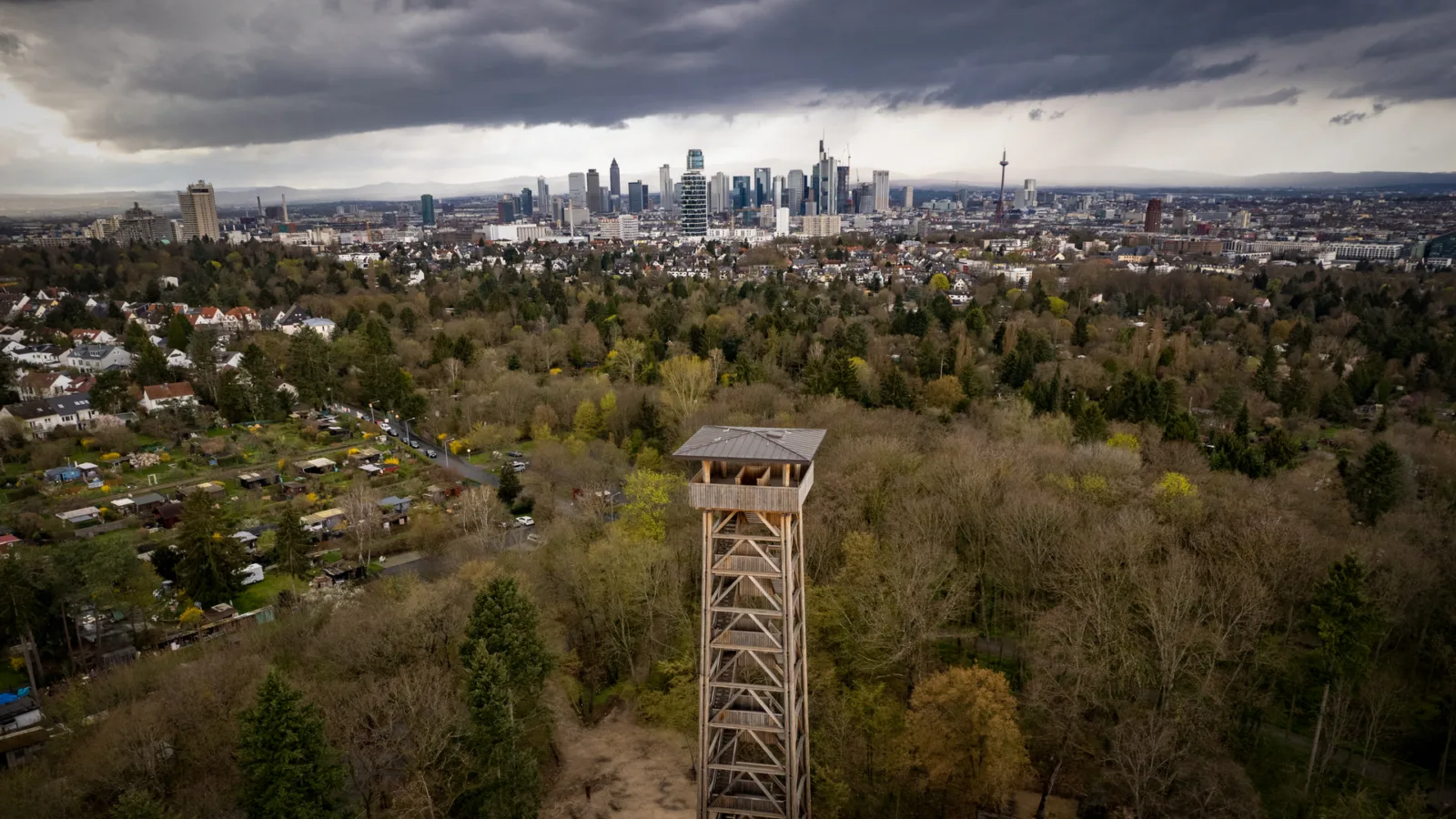 Frankfurt goetheturm dji 0049 goetheturm frankfurt ansicht 05 16