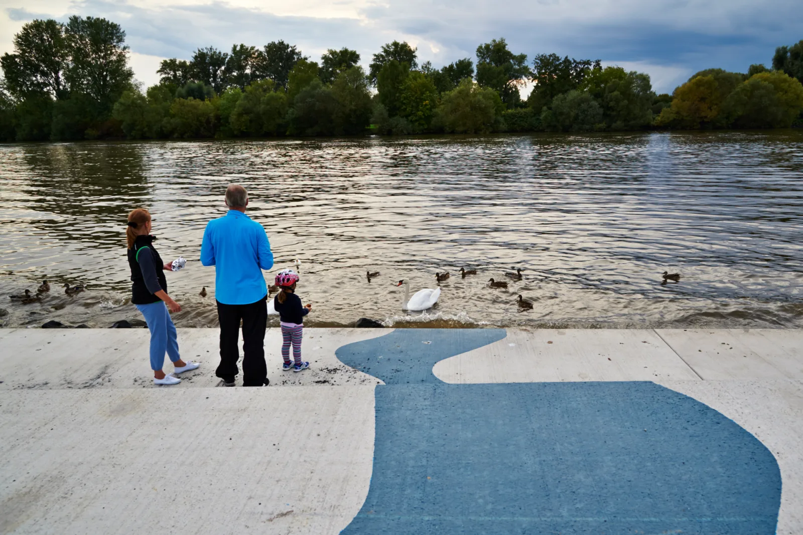Kelsterbacher Mainuferpromenade